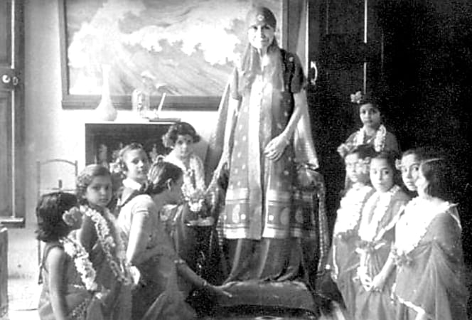 Meditation house. Kumari Puja 